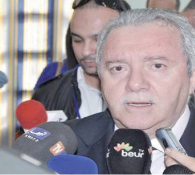 A Ahd 54, on coordonne avec les représentants de Benflis et de Touati