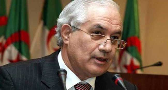 Pour Tayeb Belaiz, la participation au vote était «considérable» et Bouteflika «a hissé l'Algérie au 8e ciel»