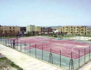 مصنع تكرير البترول والسيارات وملاعب ينتظرها المواطنون بتيارت