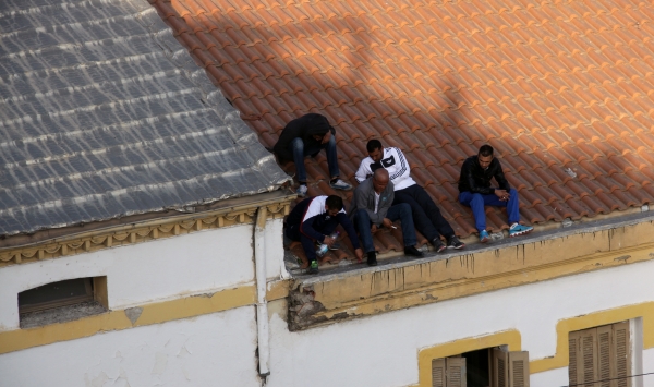 شاهد بالصور .. محاولة انتحار جماعي بقسنطينة