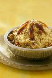 Couscous aux dattes (OUCHOU TINNI)