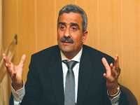 Mohamed Tahmi, ministre de la jeunesse et des sports