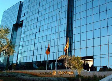 أعوان امن وحراسة سوناطراك بسكيكدة يواصلون الاحتجاج