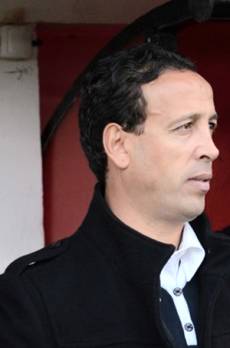 La JSK, les pieds à l'Arbaâ, la tête à Blida