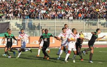 Le Chabab au pied du mur!