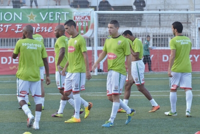 المولودية تلتحق بالبليدة يوم 28 أفريل