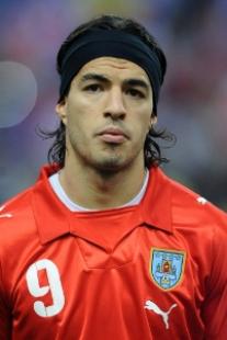 لويس سواريز أفضل لاعب في الدوري الإنجليزي