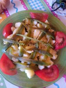 Salade pomme de terre, tomate et poivron