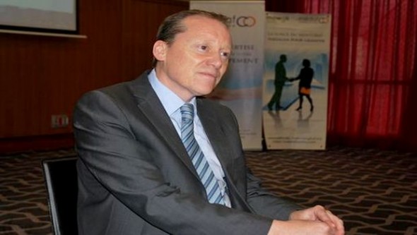 Le Royaume-Uni salue les