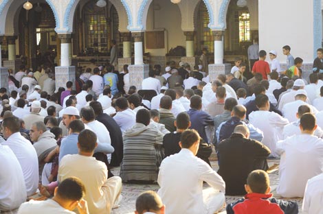 تعرّض أكثر من 150 مصحف للتمزيق بمسجد مالك بن أنس بالمدية