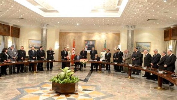 Signature de trois accords de coopération financière entre l'Algérie et la Tunisie