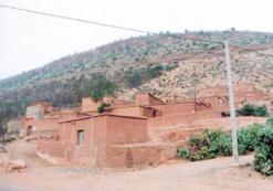 127 ألف طلب استفادة من السكنات بسكيكدة