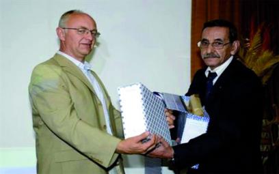 Remise des archives personnelles de Reimar Holzinger à l'Algérie