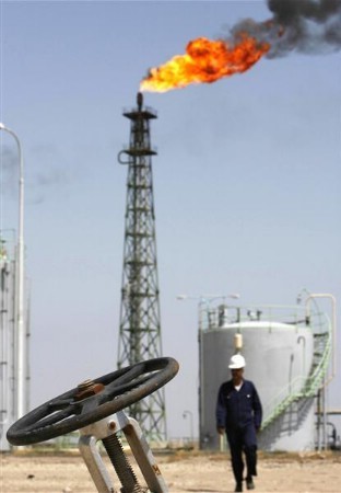 L’ALGÉRIE ÉPUISE SES RÉSERVES D’OR NOIR La mort annoncée de la rente pétrolière