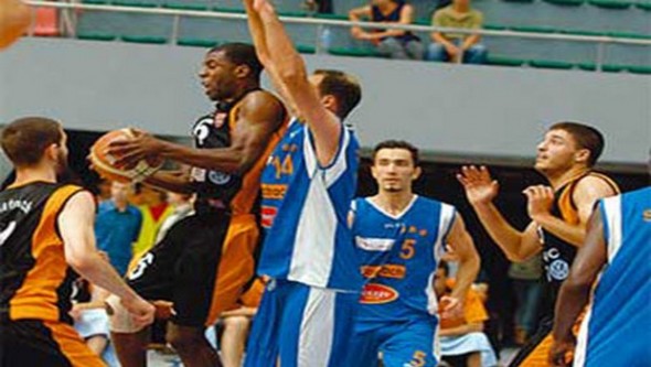 Basketball/Championnat de Super Division 