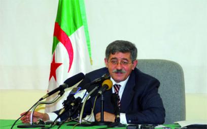 Prérogatives du Parlement élargies et pas de vice-président