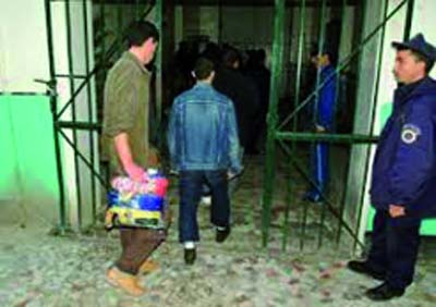 Les détenus transférés à la nouvelle prison