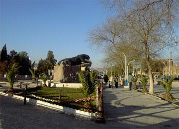 والي تبسة يهدد بإلغاء اعتماد مالي لإعادة الاعتبار لسينما الونزة