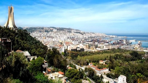 Les Non-alignés se retrouvent à Alger