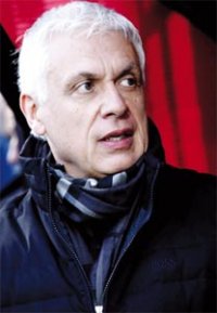 « Je reste à l'USMA »