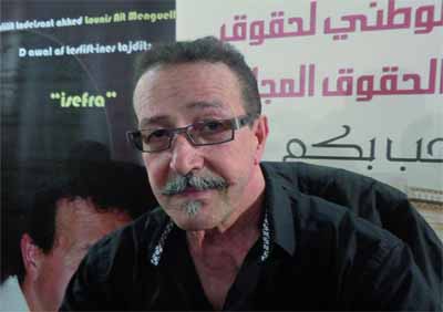 Aït Menguellet, lors de la présentation de son nouvel opus «Isefra»