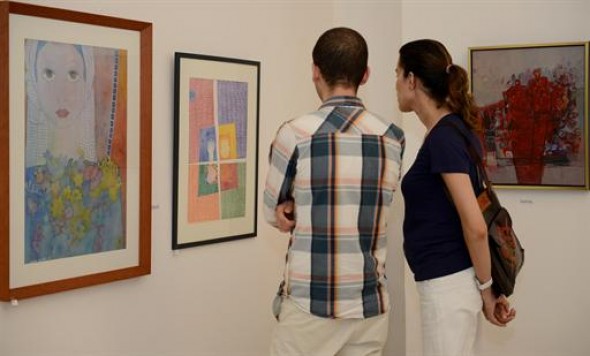 Plus de 40 artistes donnent vie au salon national des arts plastiques de Tébessa