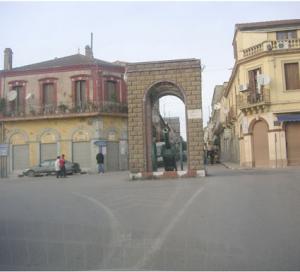 على خلفية الاستيلاء على السكنات والجيوب العقارية                    أسبوعان من المواجهات بين الأمن والمحتجين في بلديات تيبازة