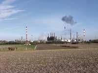 Attribution occulte de terrains, surenchère, actifs excédentaires en jachère