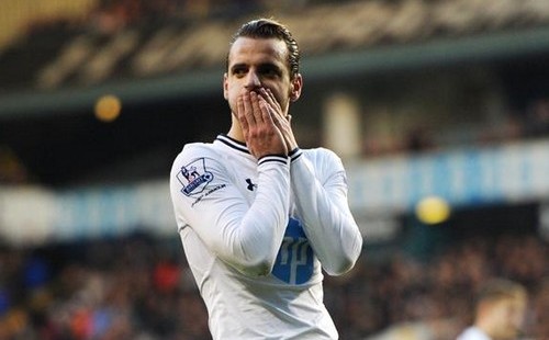 بطل الليغا الأسبانية مهتم بسولدادو