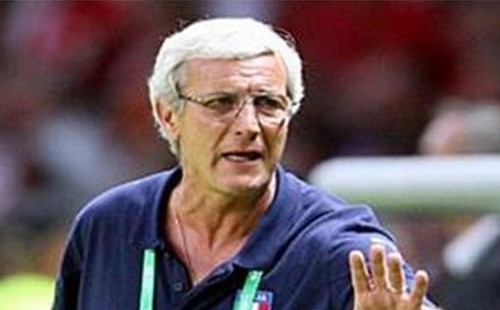 ليبي يزور معسكر المنتخب الإيطالي الإعدادي