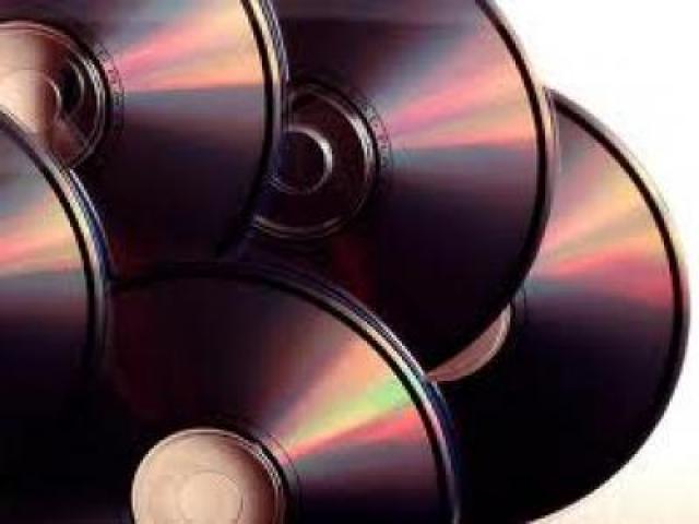 الفرقة الاقتصادية والمالية بأمن ولاية المدية تحجز ما يزيد عن 1000 قرص مقلد