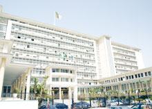 La rue algérienne et la révision de la Constitution