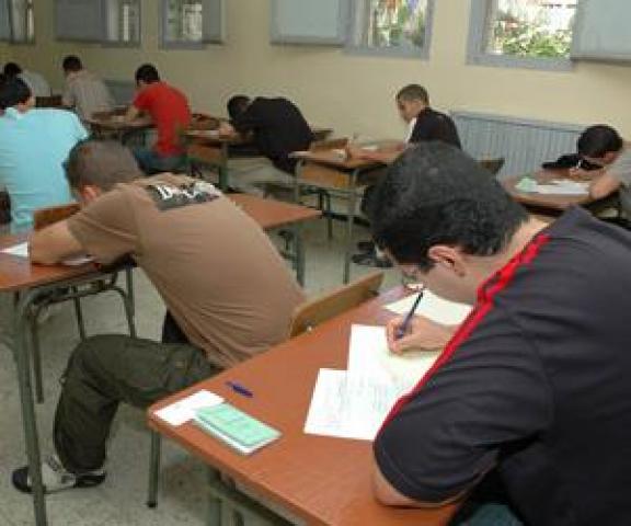 بكالوريا 2014 ... محاولات متكررة للغش و إقصاء 11 مترشحا بتبسة