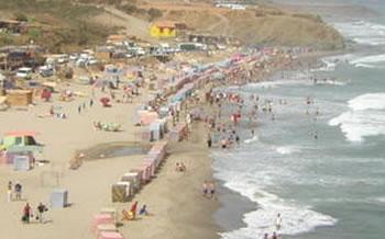 Une ville balnéaire à Azeffoun...