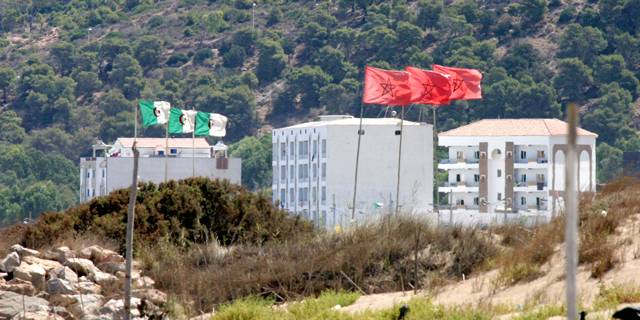 Par pitié faite quelques chose a ses deux familles Syrienne