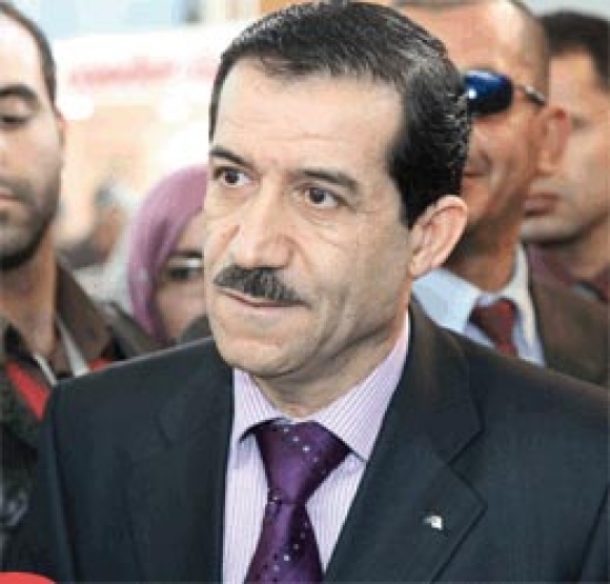 إنتاج أول عربة 