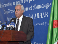 Hamid Grine plaide pour un « cercle vertueux »