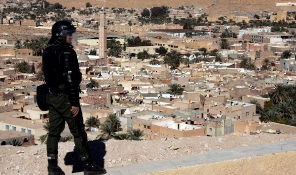 مراقبة كل صغيرة وكبيرة في غرداية 24 ساعة/ 24 ساعة عبر 