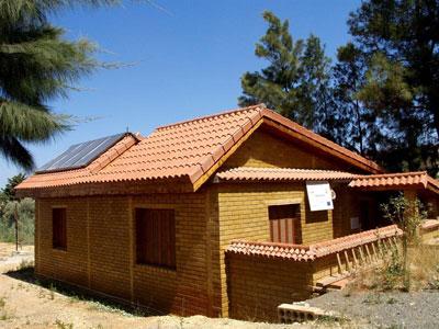 Premier logement témoin d’efficience énergétique à Souidania