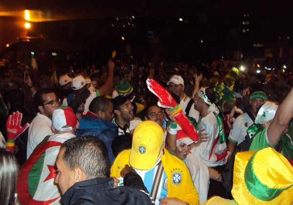 Liesse populaire à Sétif