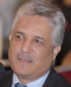 Tayeb Louh sur le terrain