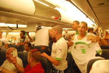 400 supporters Algériens rentrent chez eux