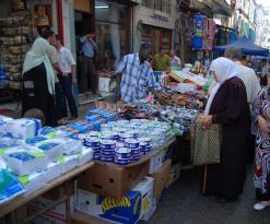 رمضان يعيد التجارة الموازية بقوة بالعاصمة و500 سوق تنتظر التسوية