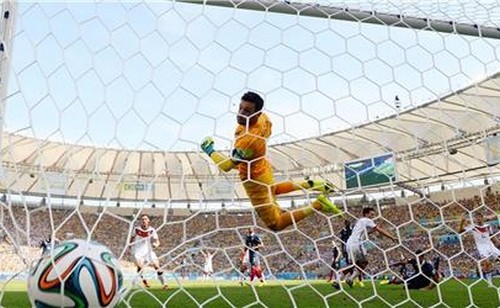 الصحافة الألمانية سعيدة بتأهل ألمانيا ومصدومة بإصابة نيمار