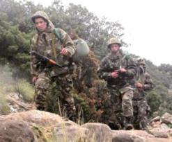 الأمن يطارد 30 إرهابيا بينهم 4 أمراء بين البويرة وتيزي وزو