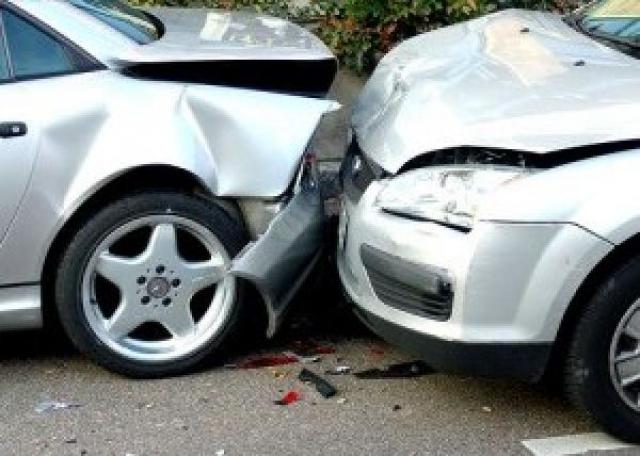 قتيلان وإصابة آخر في حادث مرور بعين الترك بوهران