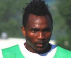 بارتي وبزاز خارج قائمة شباب قسنطينة في تونس