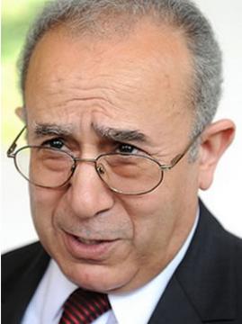 Lamamra sur son terrain de prédilection