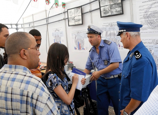 أبواب مفتوحة على مصالح الأمن بعين تموشنت