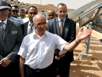 Vingt centrales solaires installées d'ici la fin 2014